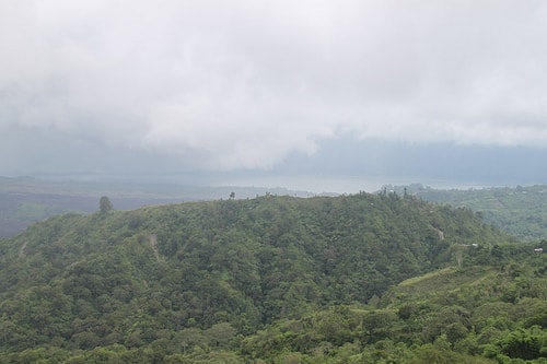 driving-around-the-north-east-coast-of-bali-back-to-sanur-2-min