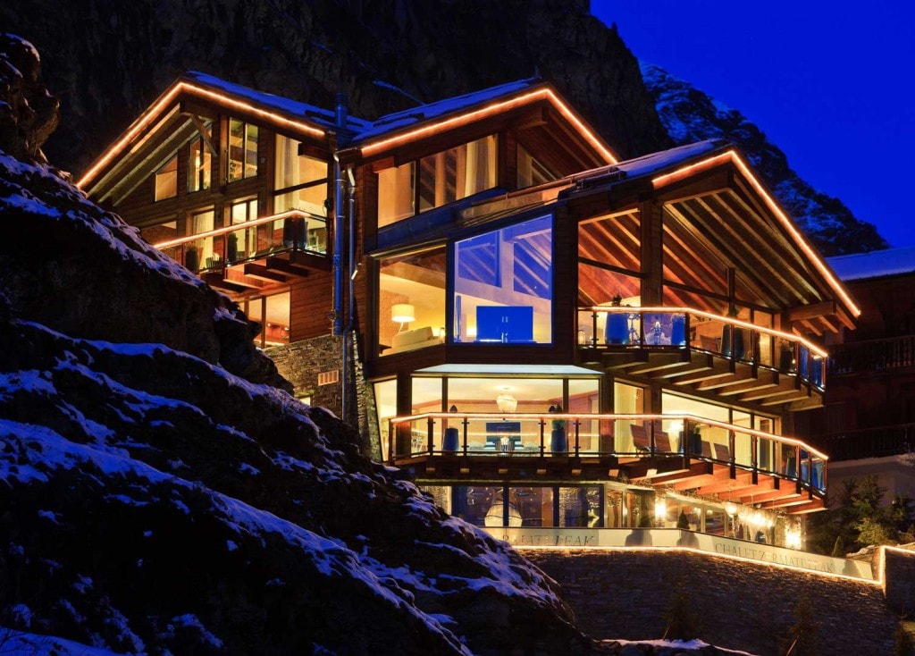 explore-the-best-and-most-expensive-chalets-to-spend-vacations-3-min