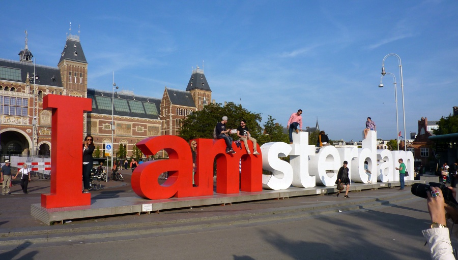 I am amsterdam